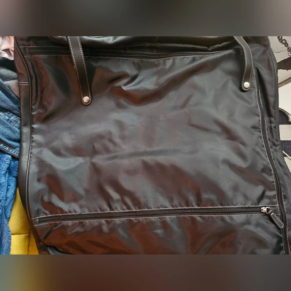 Mullholland Brother's Leather Garmeng Bag